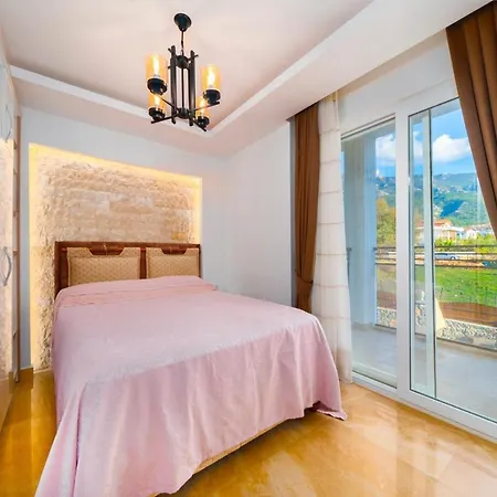 Villa Bling 2 *