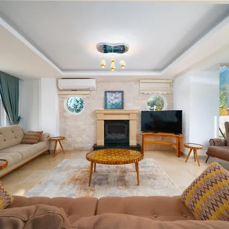 Villa Bling 2 Villa
